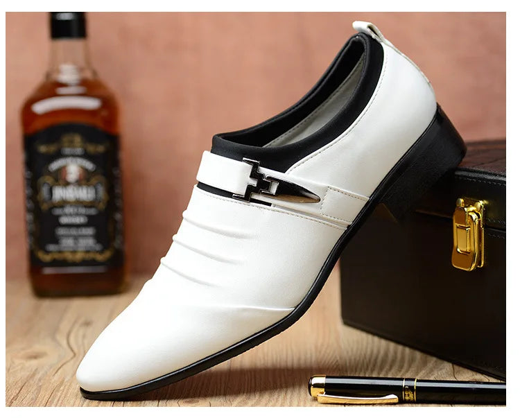 2023Classic Men Dress Shoes Slip on Black Leather Shoes for Men Plus Size Point Toe Business Casual Men Formal Shoes for Wedding