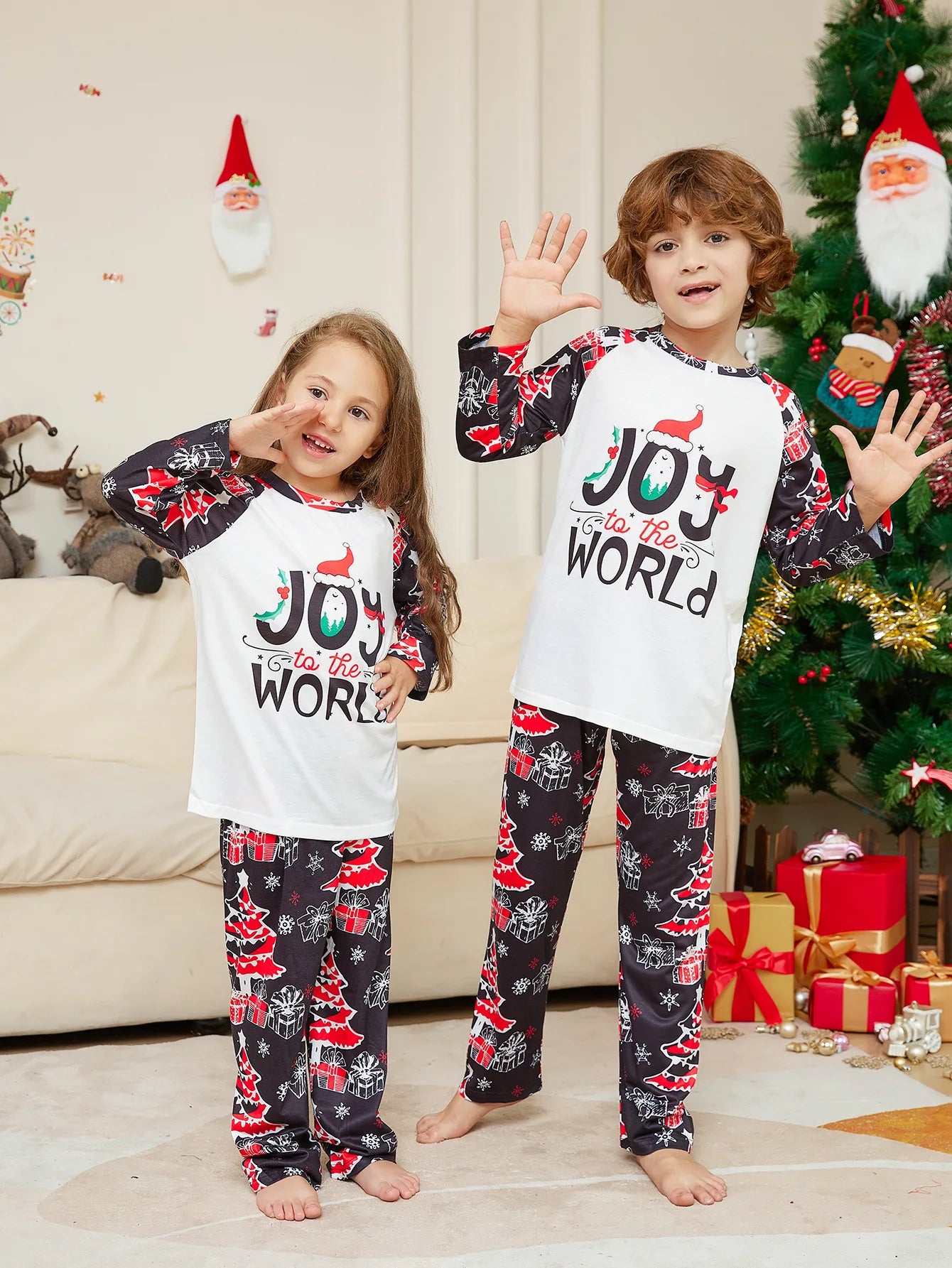 Family Christmas Matching Pajamas Set 2025 NEW JOY WORLD Print Xmas Costume Family Pjs Pyjamas Baby Jumpsuit Dog Clothing