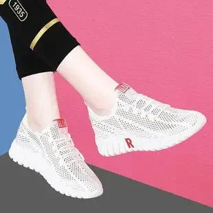 New Strict Fashionable Shoes for Women Summer Running Breathable White Walking Casual Sports Mesh Shoes