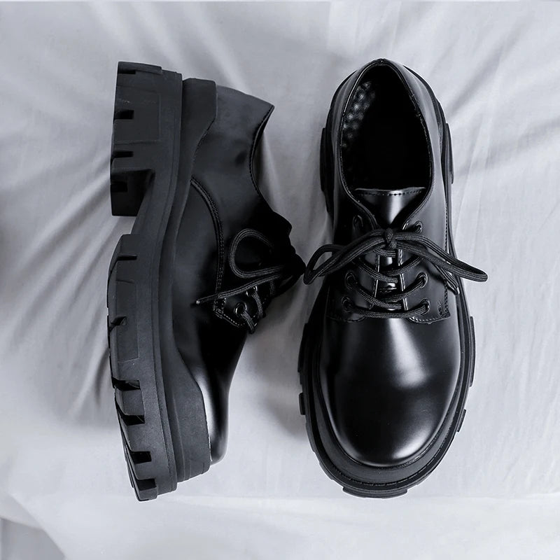 Original Design 2023 New British Style Patent Leather Men Shoes Black Hombre Height increasing shoes Lace-Up Business Casual